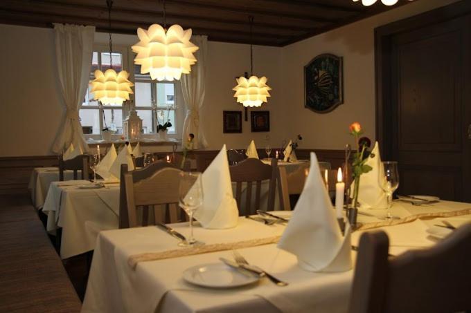 Hotel Und Gasthof Zur Laute Mindelheim Eksteriør billede